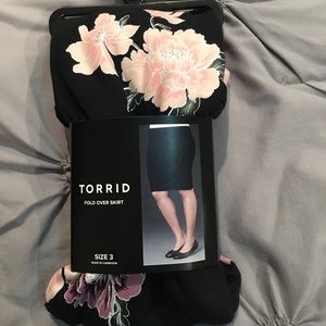 Torrid Floral Skirt